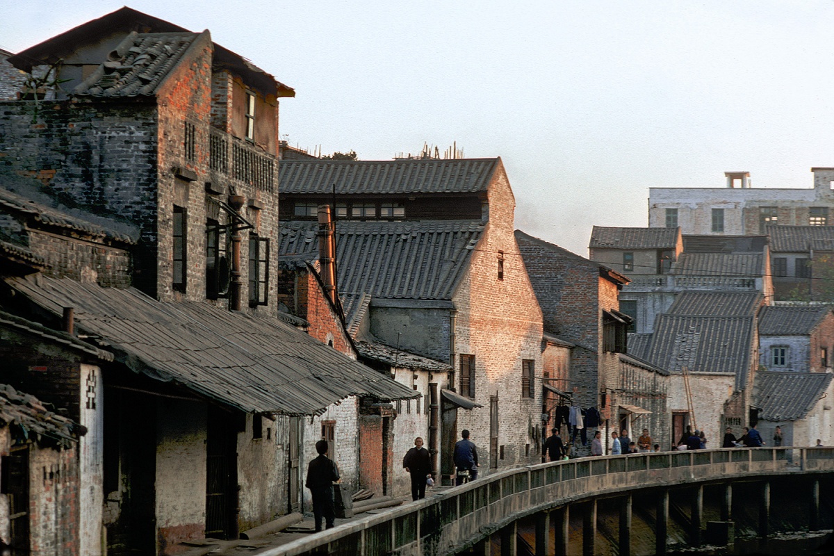 bill-hocker-canal-street-guangzhou-china-1979
