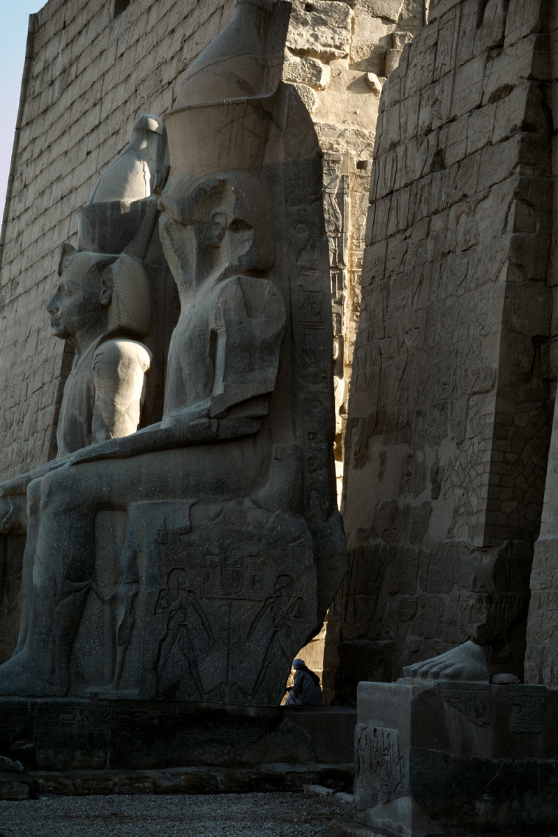 bill-hocker-pylon-temple-of-luxor-luxor-egypt-1998