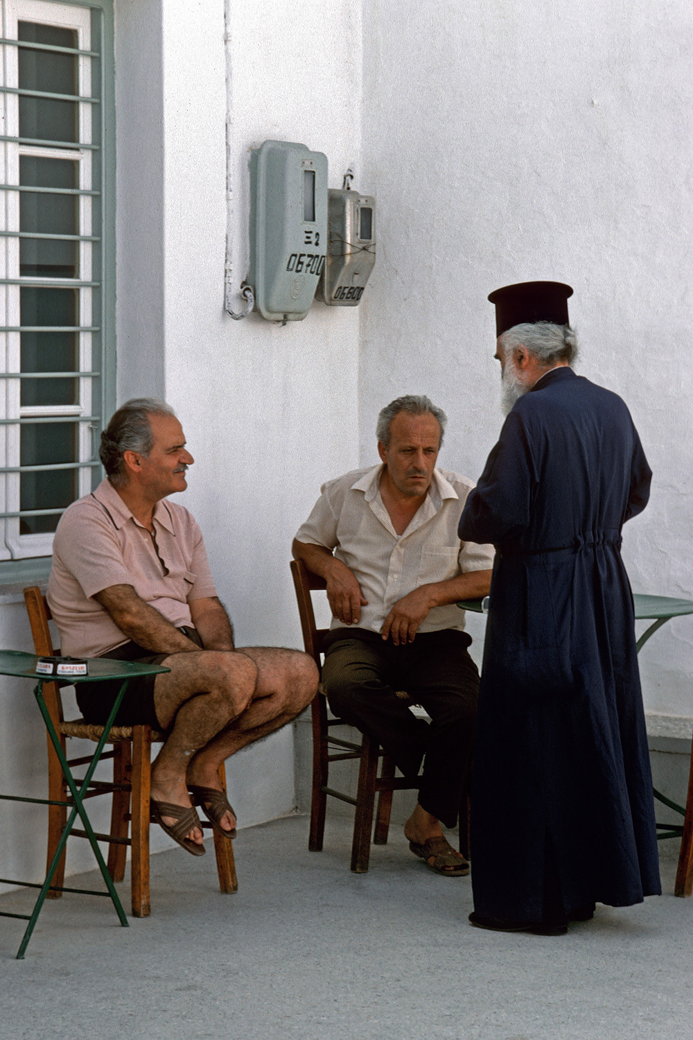 bill-hocker-café-sifnos-greece-1992