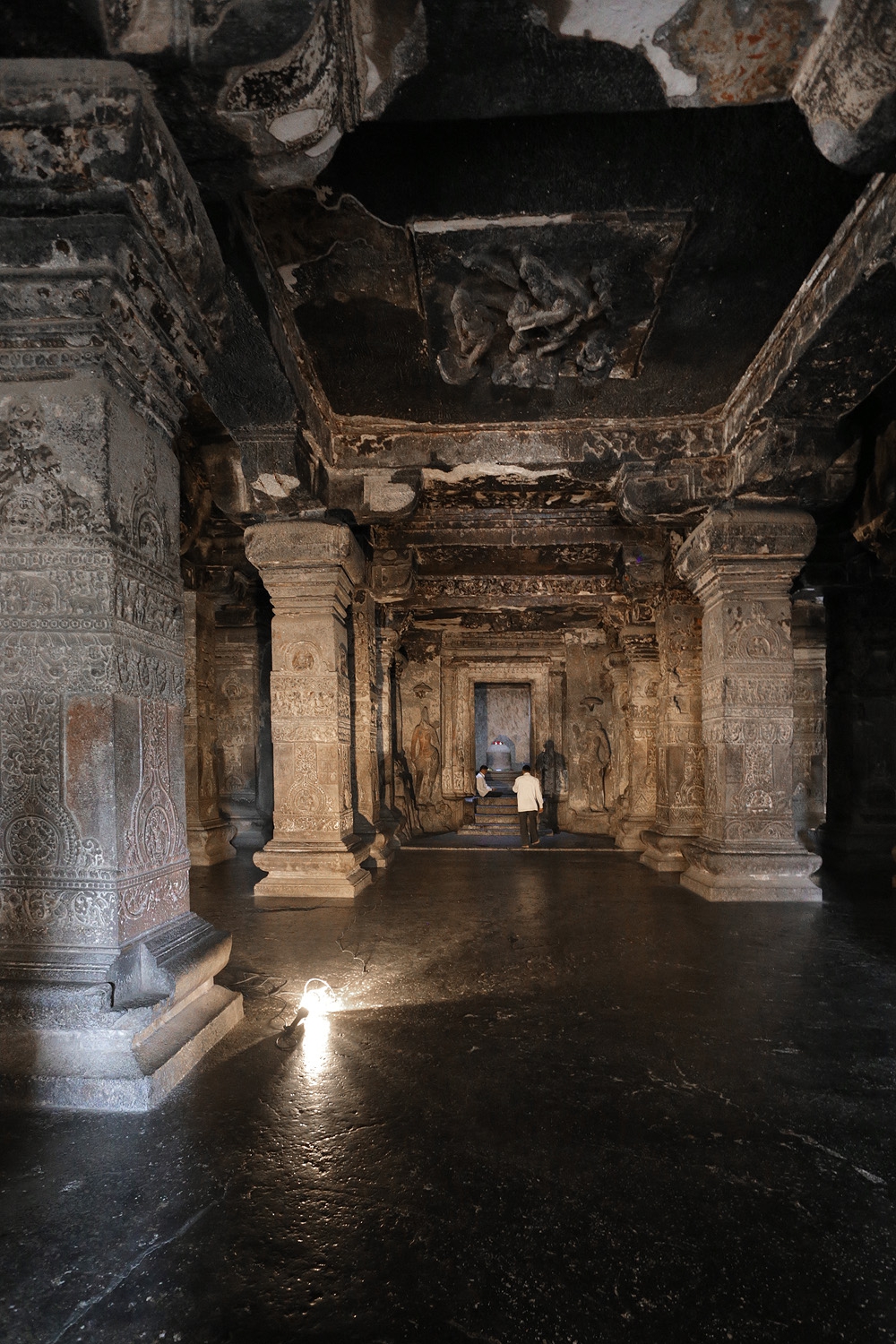 bill-hocker-kailasa-temple-cave-16-ellora-india-2018