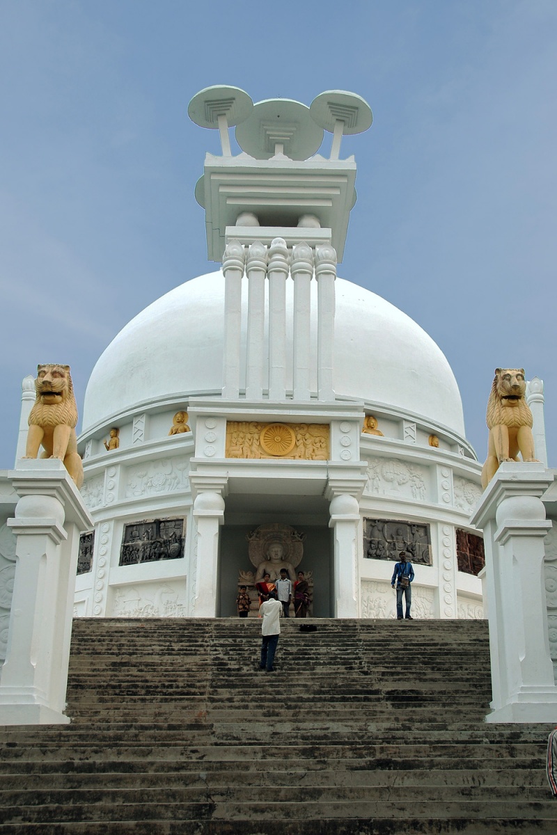bill-hocker-dhauli-stupa-orissa-india-2007
