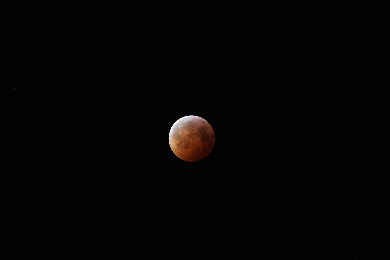 bill-hocker-lunar-eclipse-berkeley-california-dec-21-2010-12:47am-2010