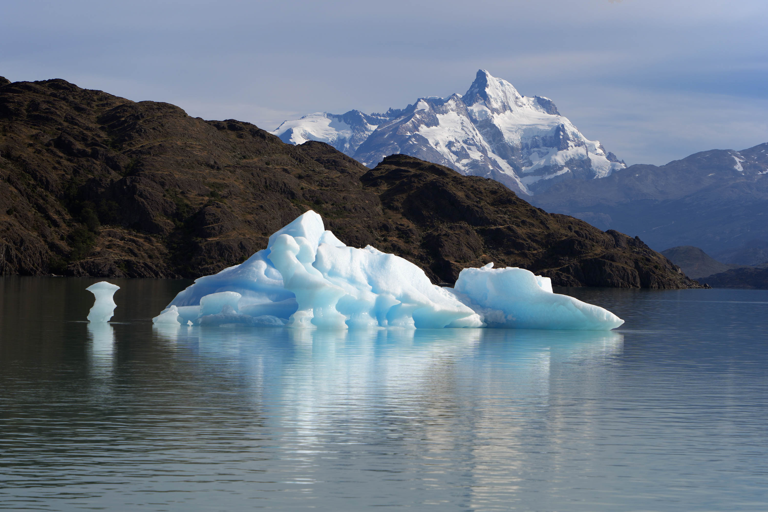 bill-hocker-upsala-glacier-iceberg-los-glaciares-nationalpark-patagonia-argentina-2025