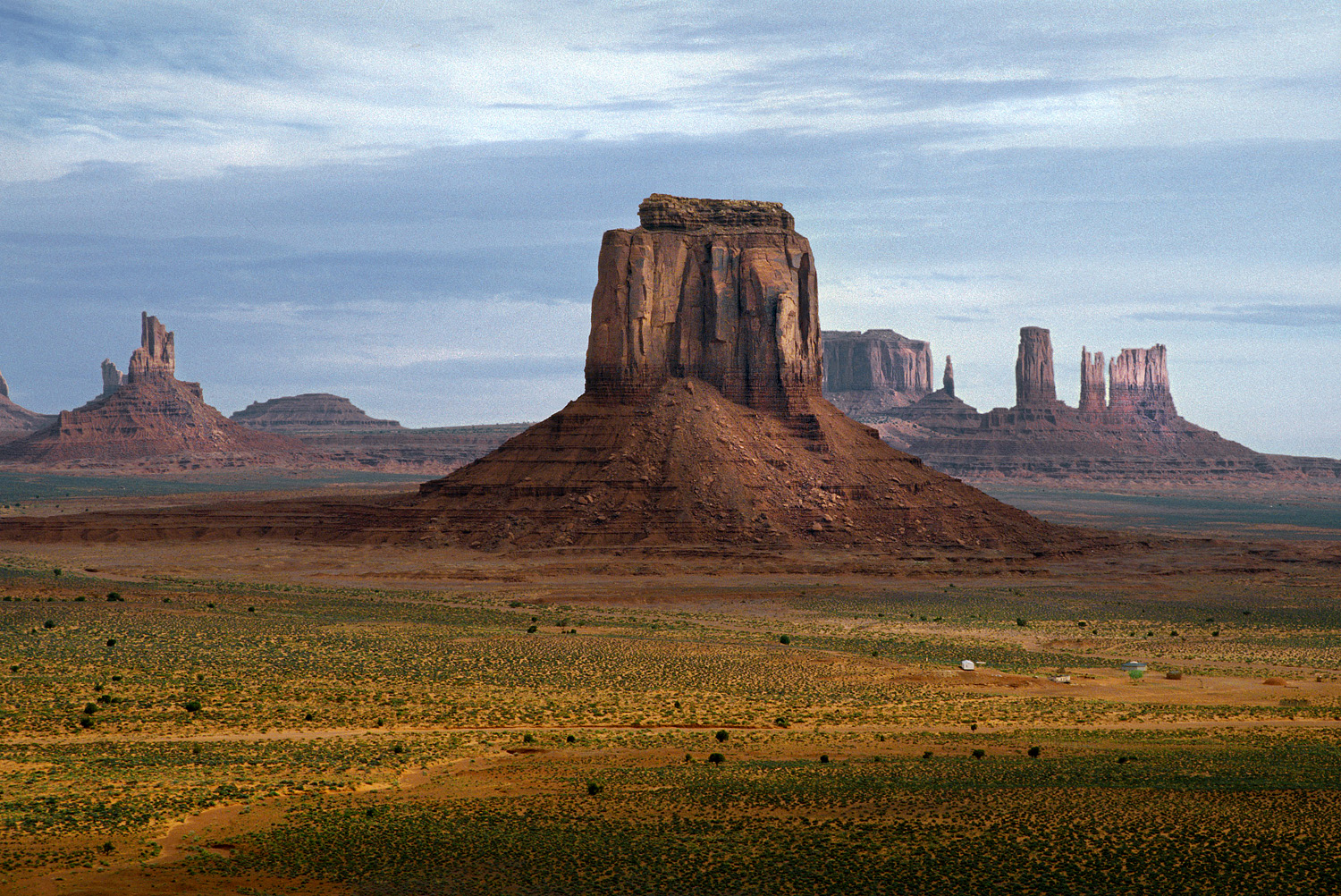 bill-hocker-from-artists-point-monument-valley-tribal-park-2003