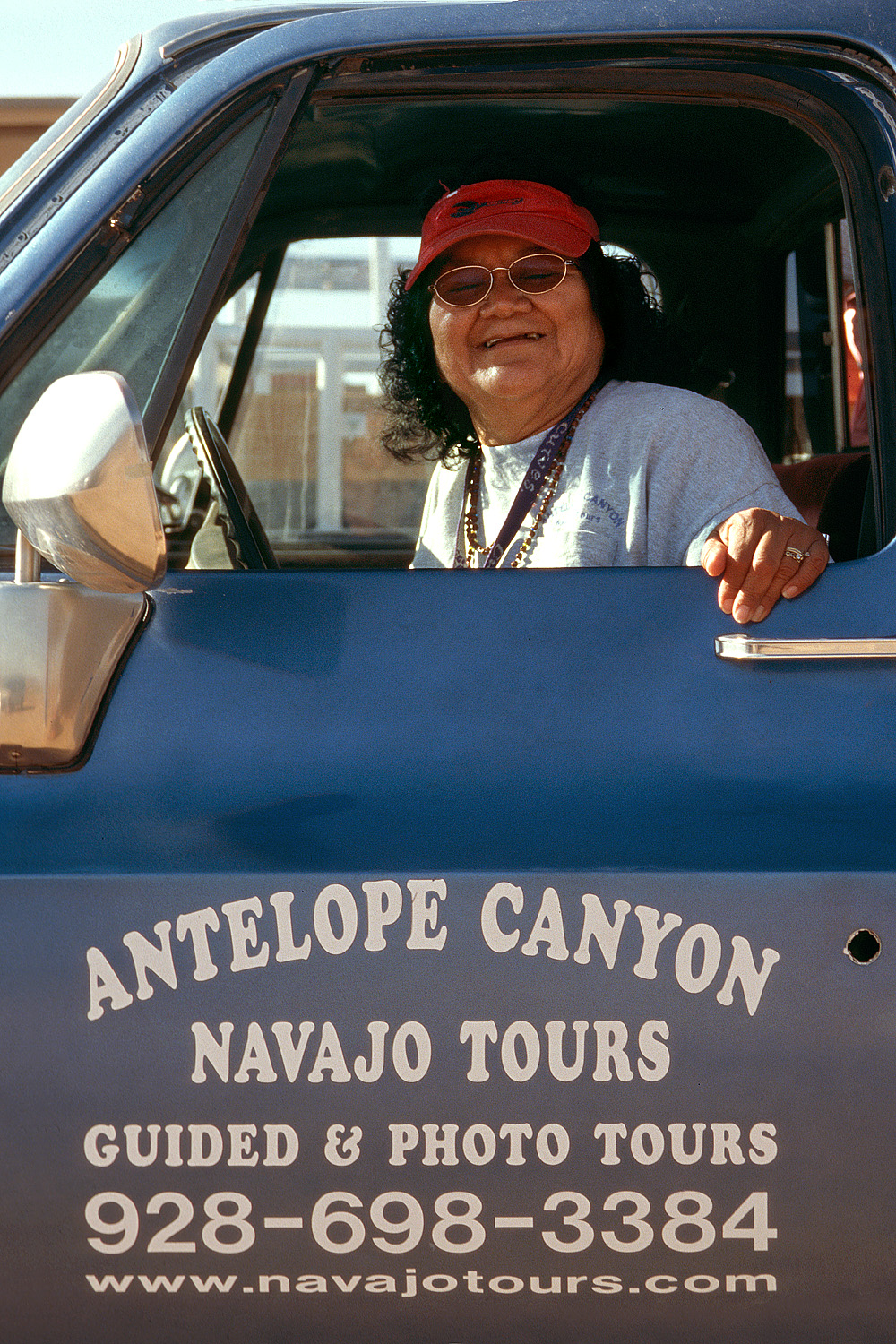 bill-hocker-our-guide-antelope-canyon-arizona-2006