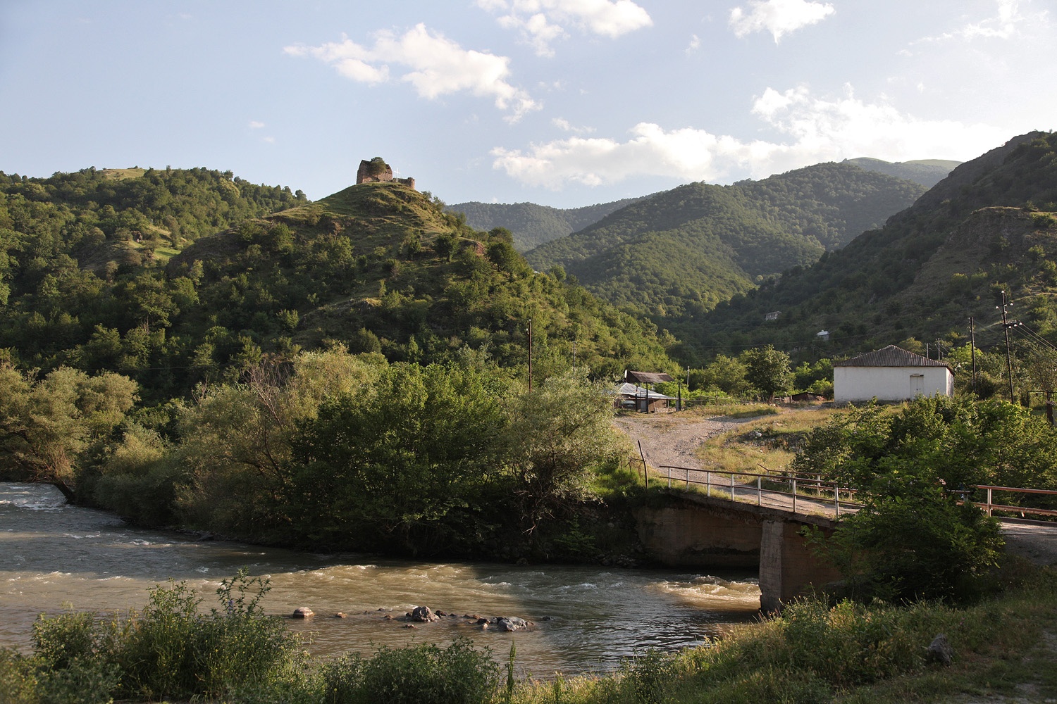 bill-hocker-charektar-monastery-nagorno-karabakh-2013