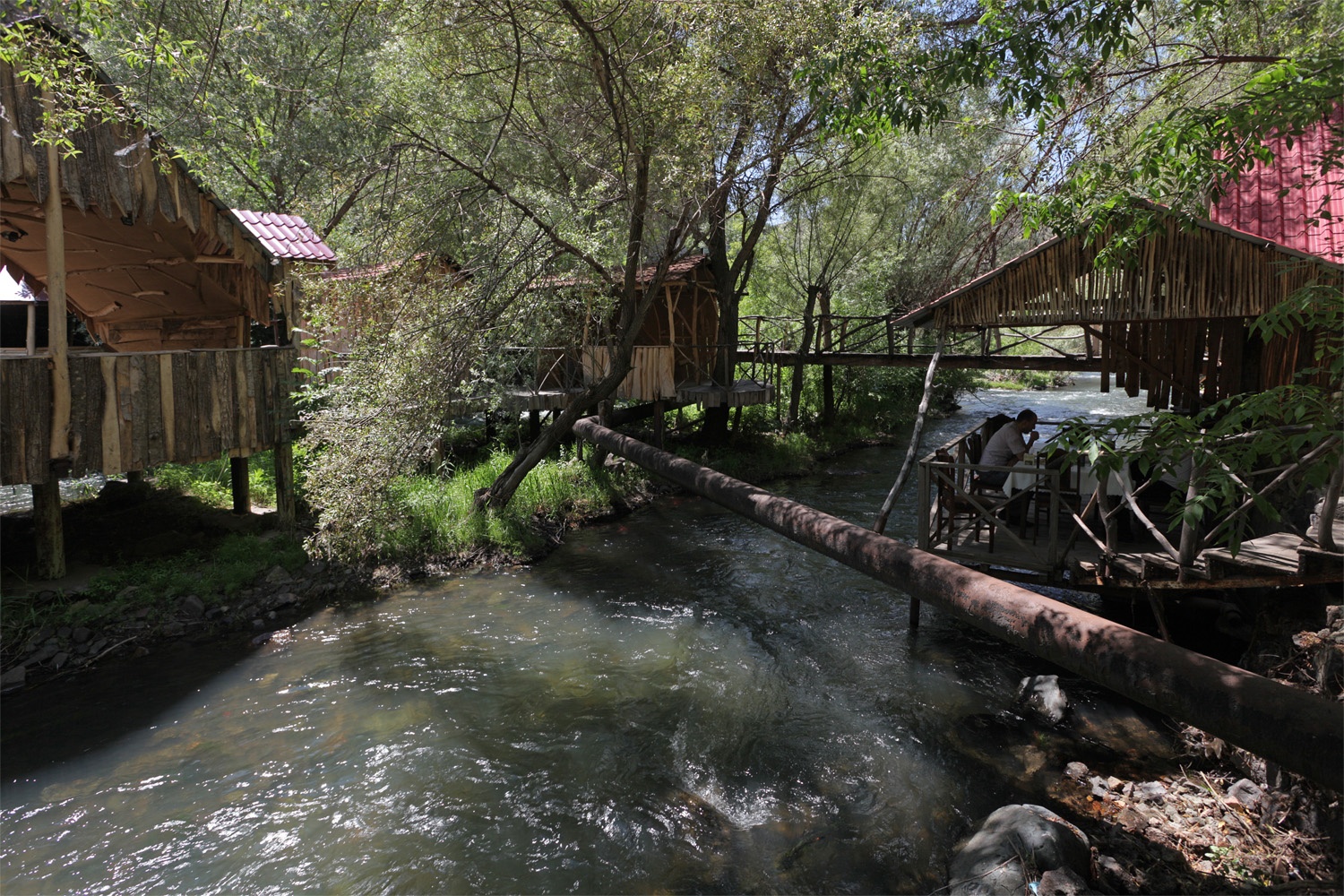 bill-hocker-river-restaurant-armenia-2013
