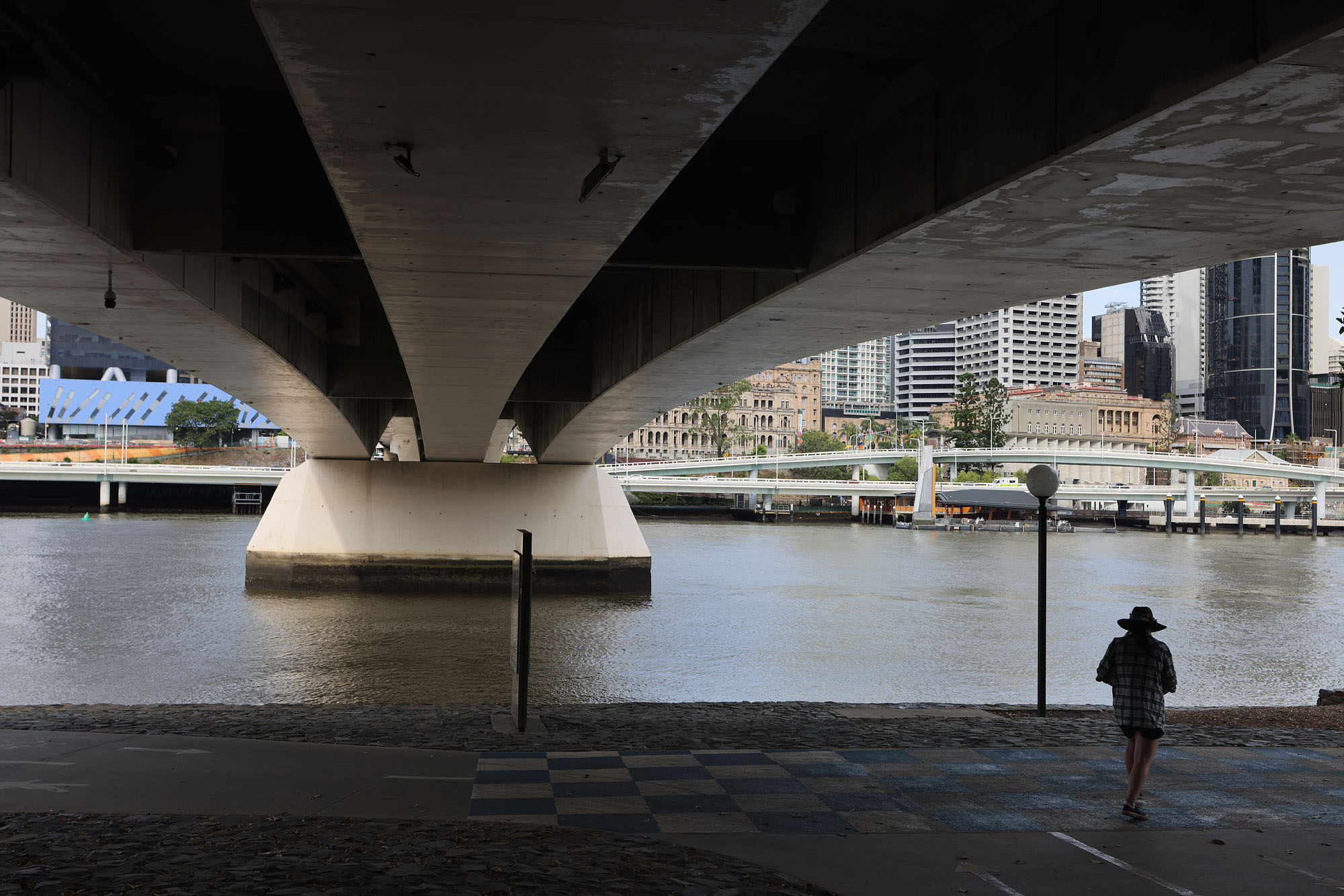 bill-hocker-victoria-bridge-brisbane-queensland-australia-2022