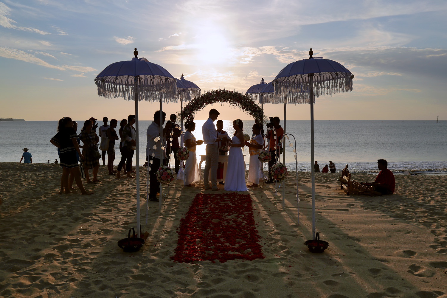 bill-hocker-tourism-wedding-kenodongnan-beach-jimbaran-bali-indonesia-2016