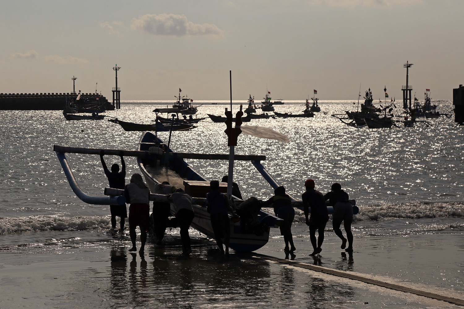 bill-hocker-boat-launch-kedonganan-beach-jimbaran-bali-indonesia-2016
