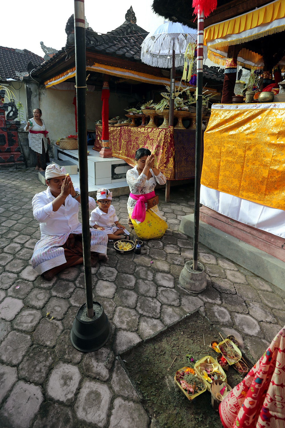 bill-hocker-210-day-ceremony-jimbaran-bali-indonesia-2016