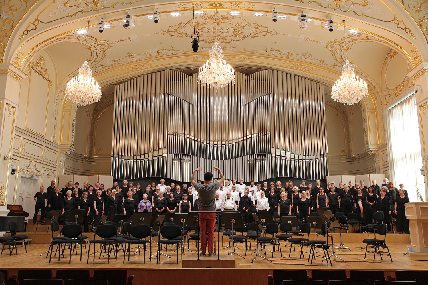 bill-hocker-assistant-conductor-derek-tam-slovak-philharmonic-bratislava-slovakia-2013