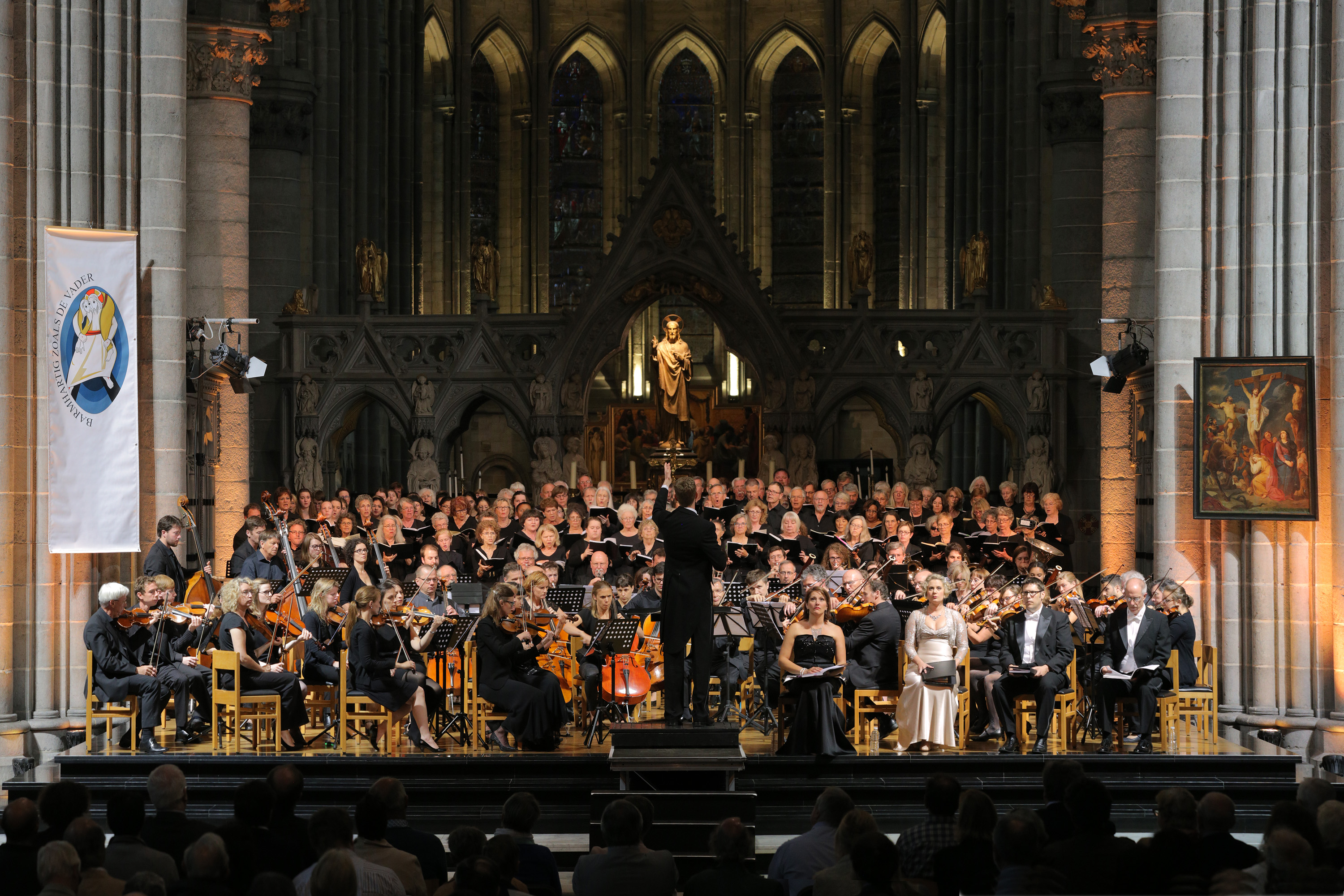 bill-hocker-st-martin's-cathedral-ypres-belgium-2016