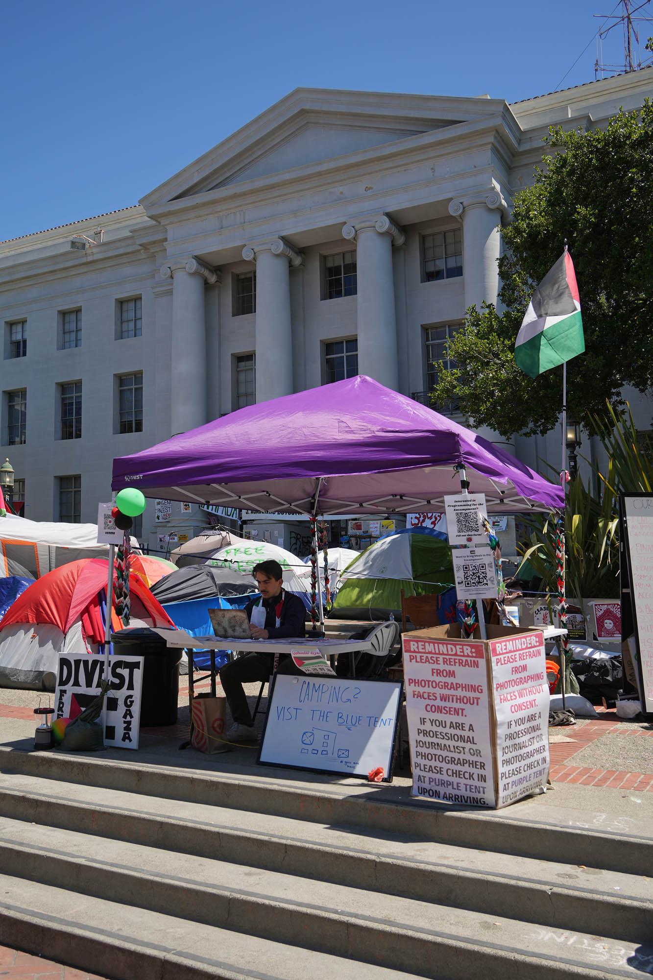 bill-hocker-communication-tent-gaza-protest-sproul-plaza-uc-berkeley-berkeley-california-2024
