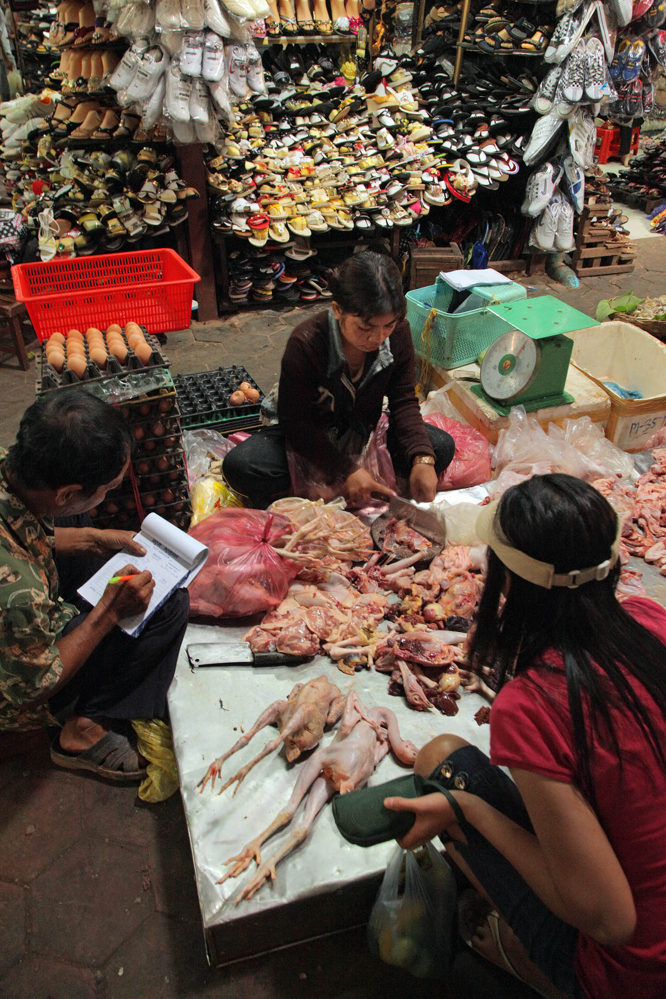 bill-hocker-old-market-siem-reap-cambodia-2010