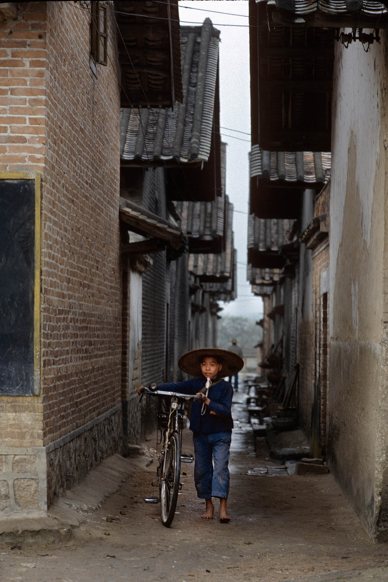 bill-hocker-fushan-china-1979