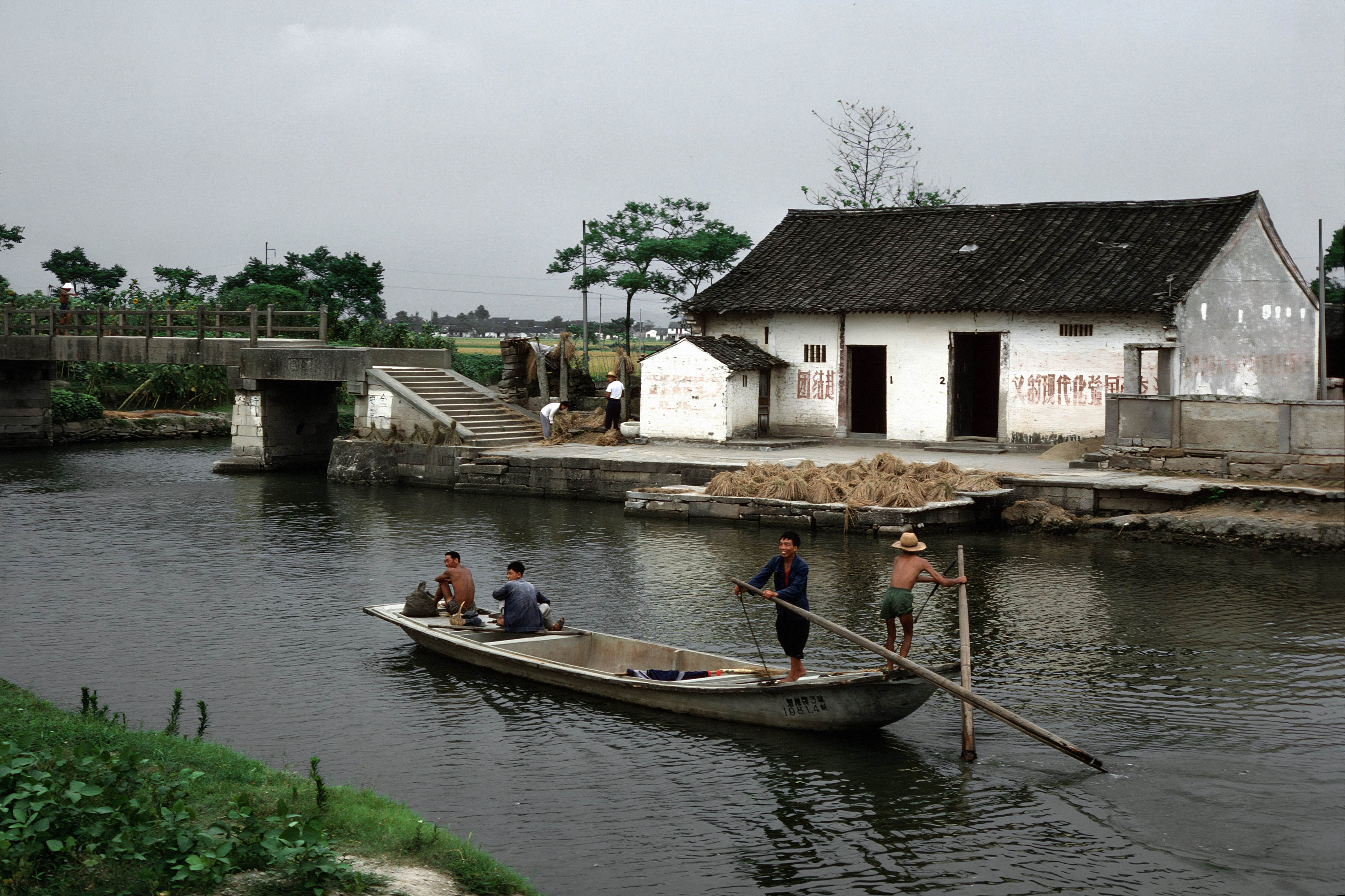 bill-hocker-river-boat-shaoxing-zhejiang-china-1981