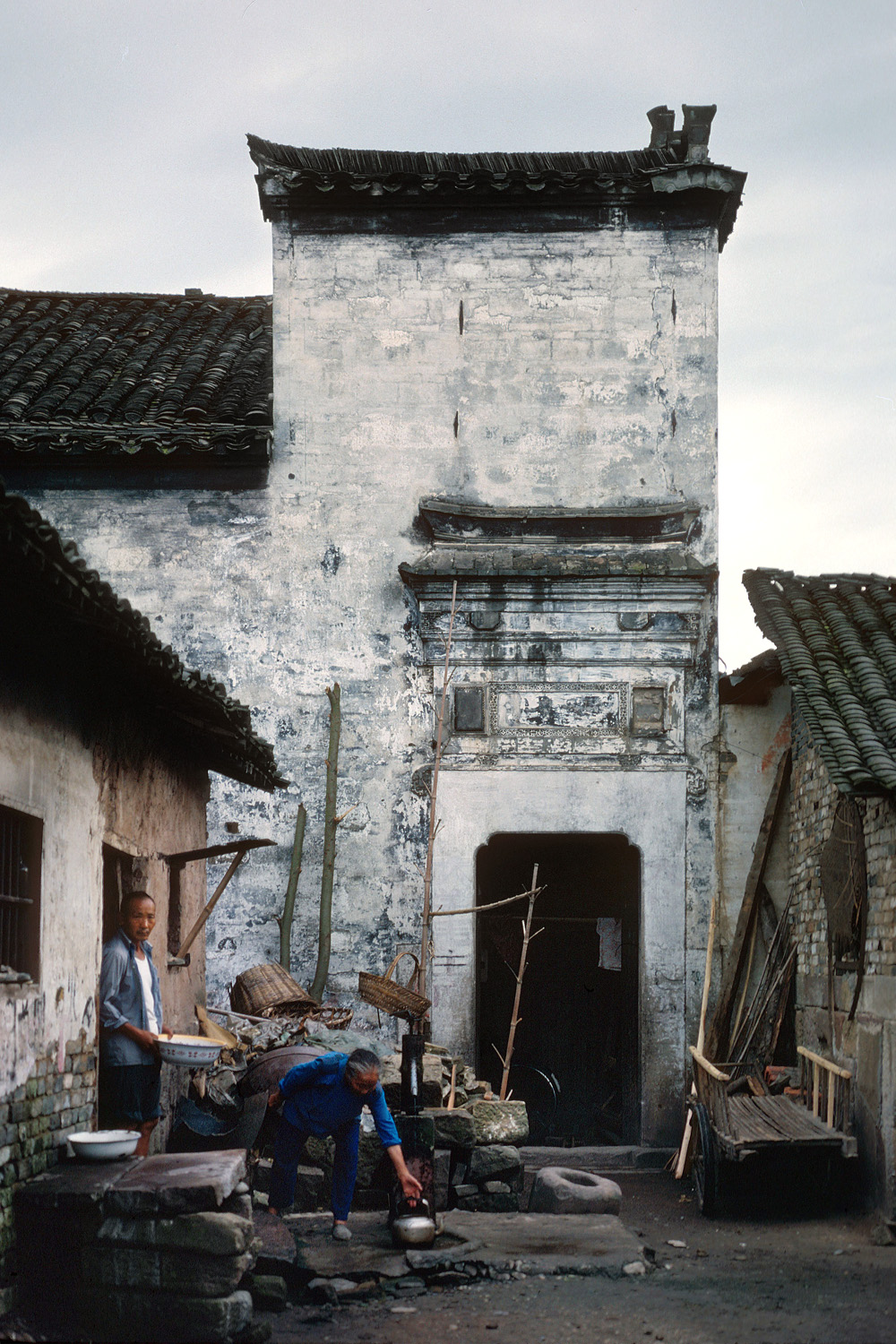 bill-hocker-tungxi-sen-anhui-china-1981