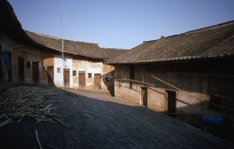 Meixian, China
(Mui Ho)