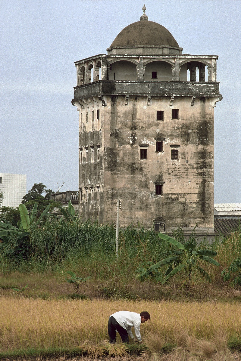 bill-hocker-domed-tower-guangdong-china-1996