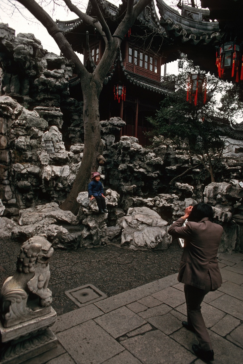 bill-hocker-yu-garden-shanghai-china-1988