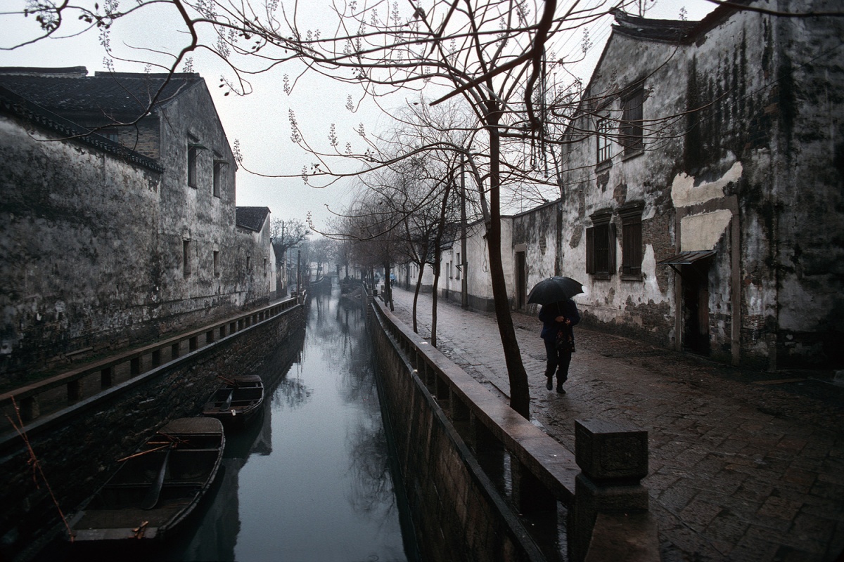 bill-hocker-smaller-canal-suzhou-china-1988