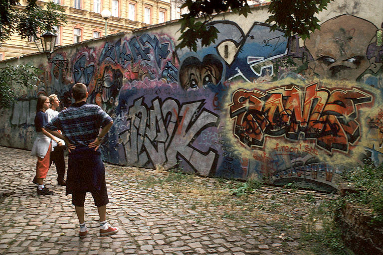 bill-hocker-graffiti-czech-republic-1995