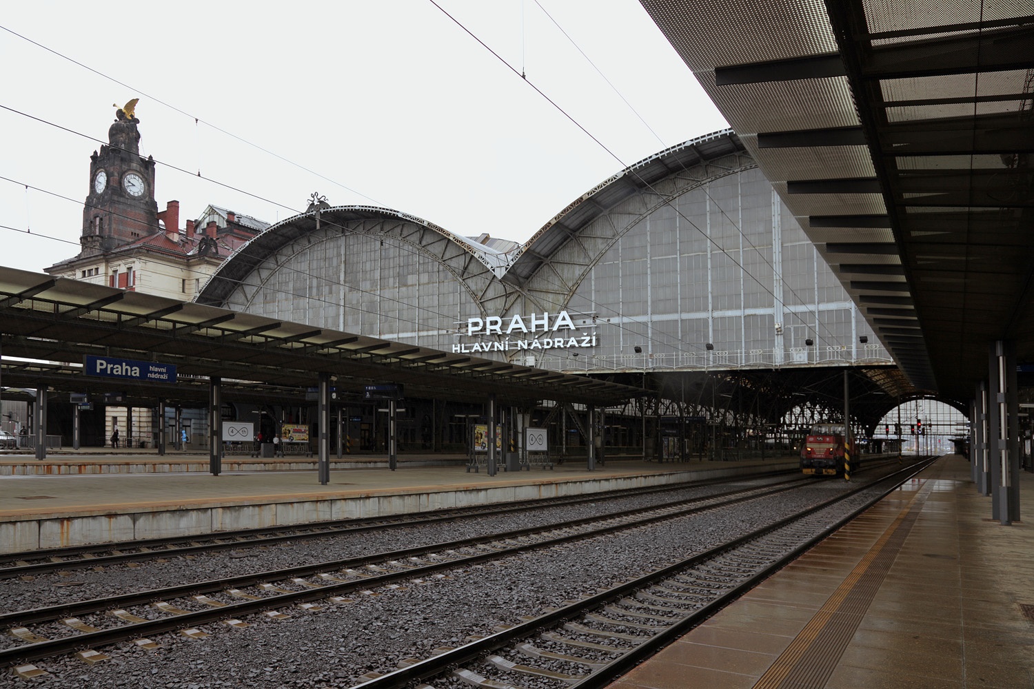 bill-hocker-train-station-prague-czech-republic-2013