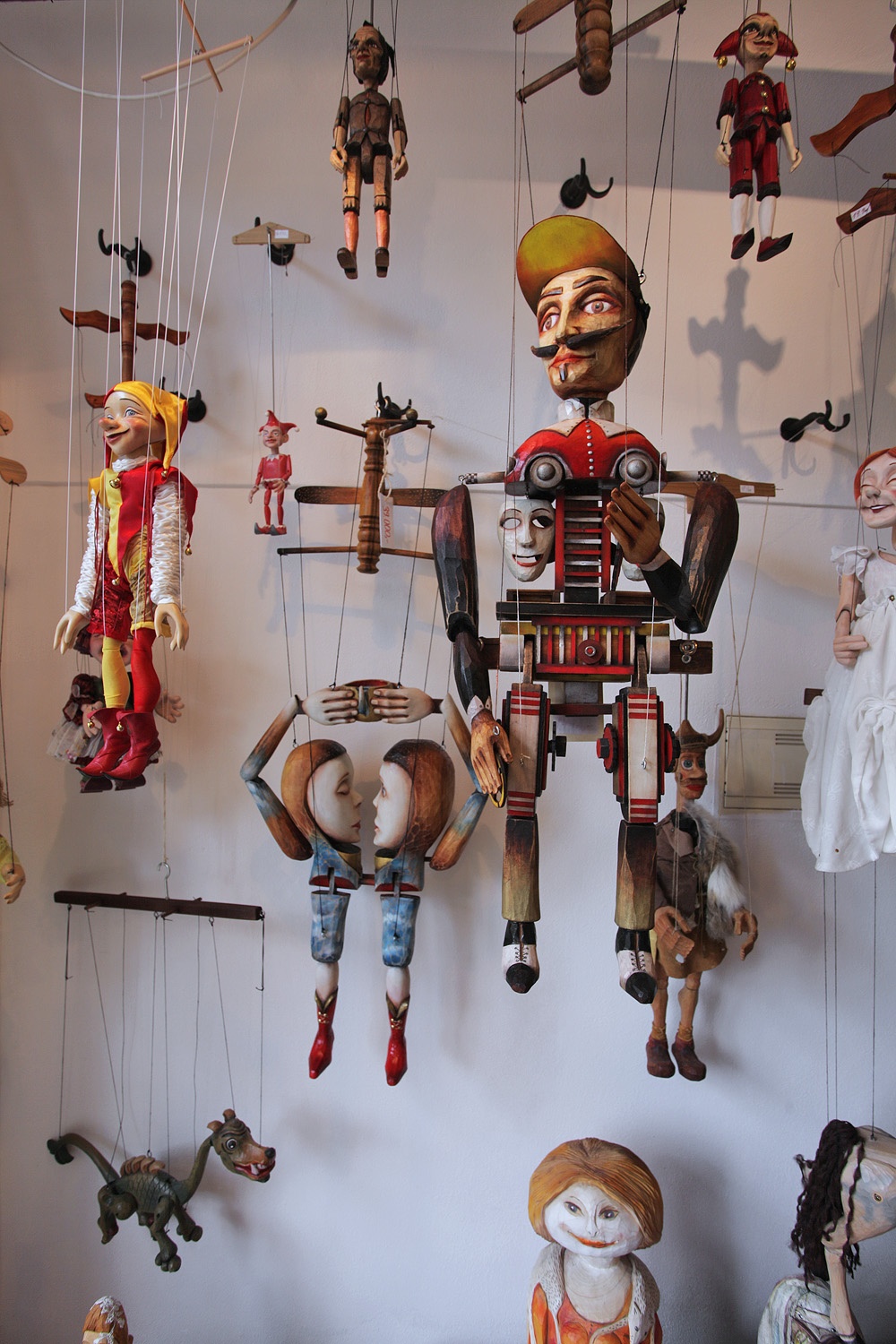 bill-hocker-puppets-prague-czech-republic-2013