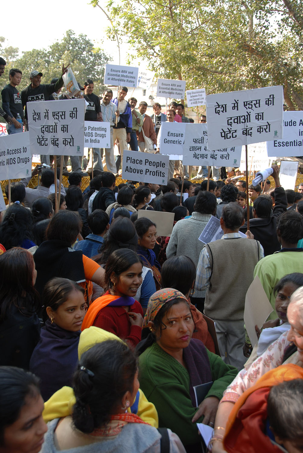 bill-hocker-protest-new-delhi-india-2006