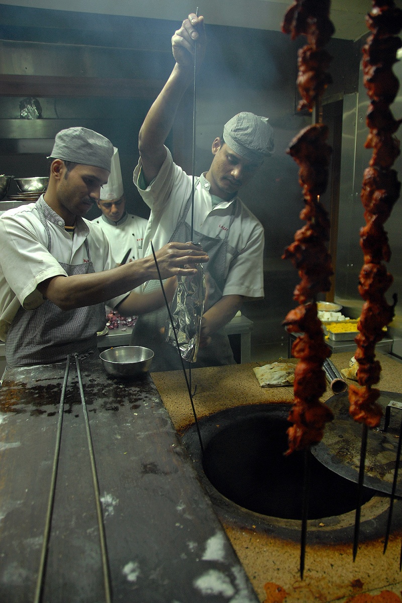 bill-hocker-tandoori-chefs-new-delhi-india-2006