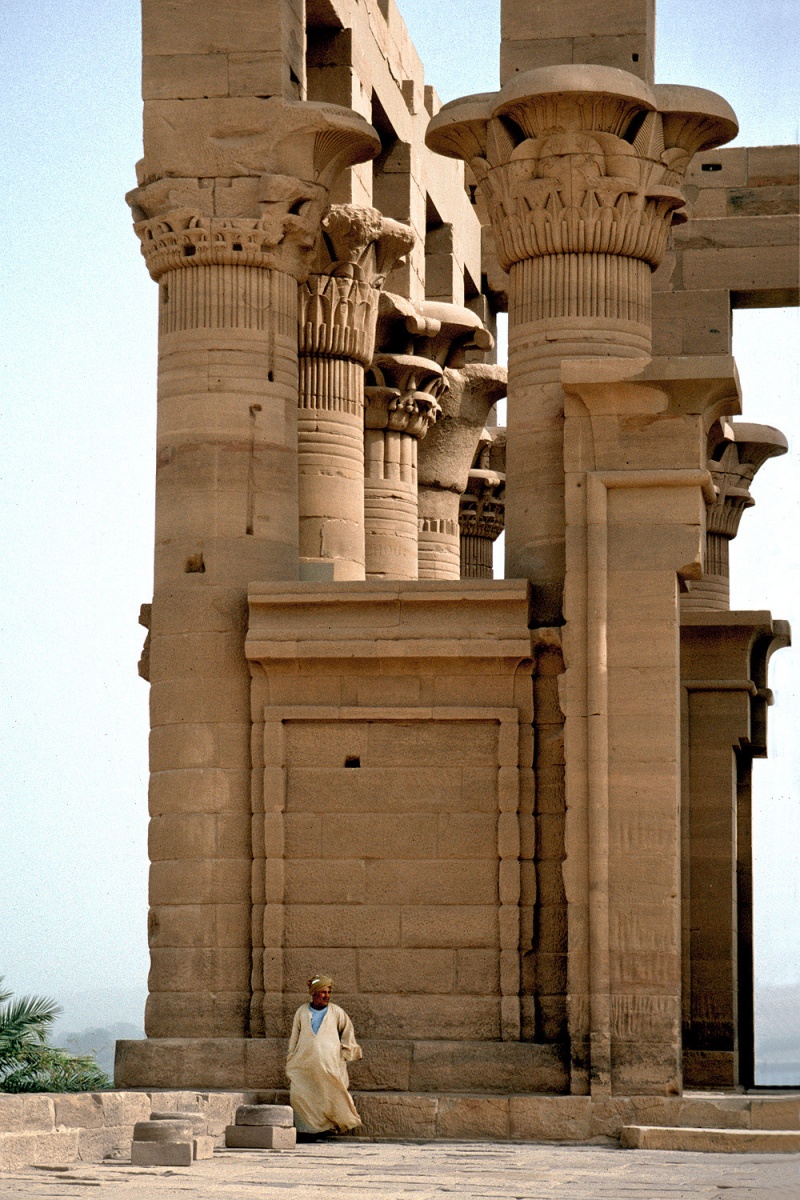 bill-hocker-kiosk-of-trajan-philae-egypt-1998