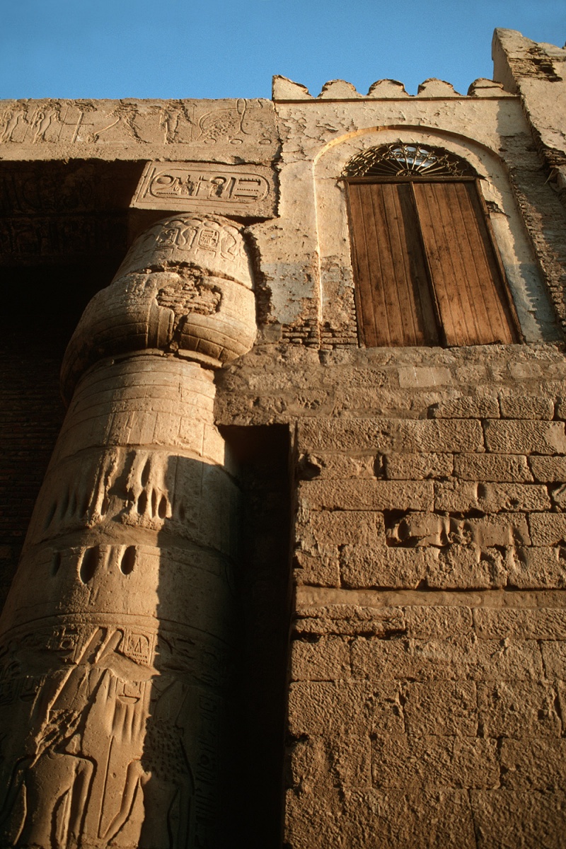 bill-hocker-temple-meets-mosque-luxor-egypt-1998