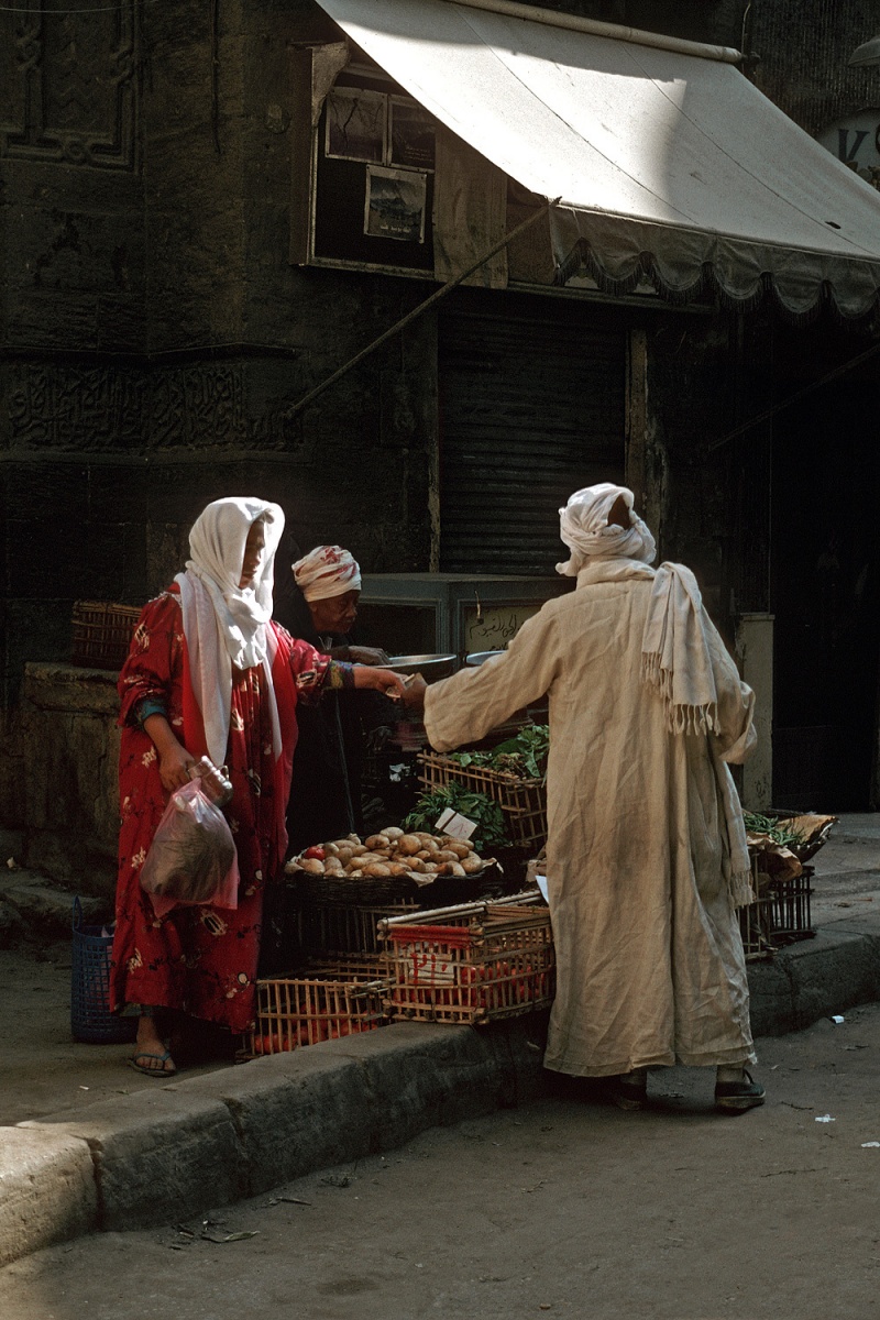 bill-hocker-market-aswan-egypt-1998