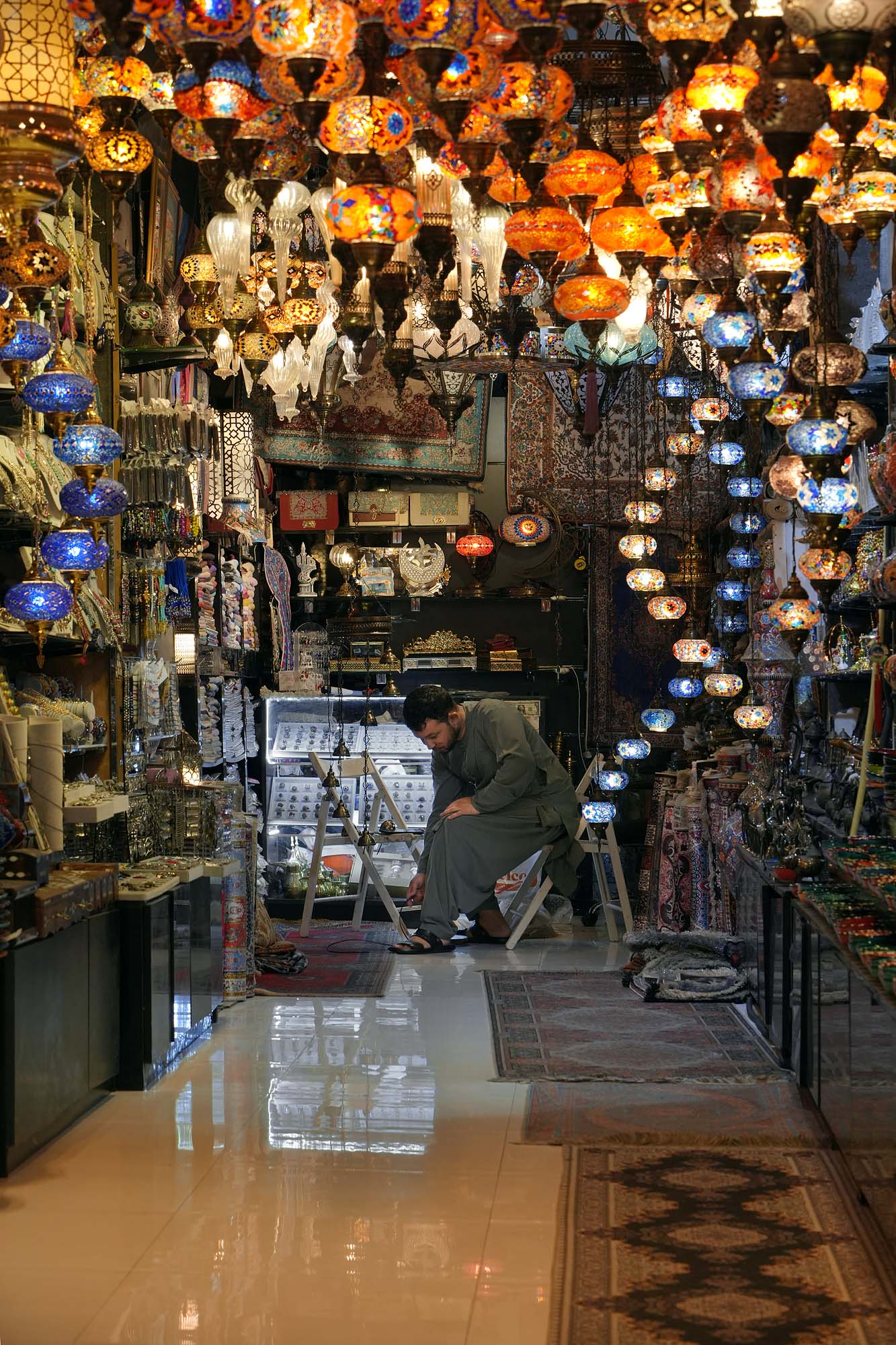 bill-hocker-dubai-old-souk-dubai-uae-2024