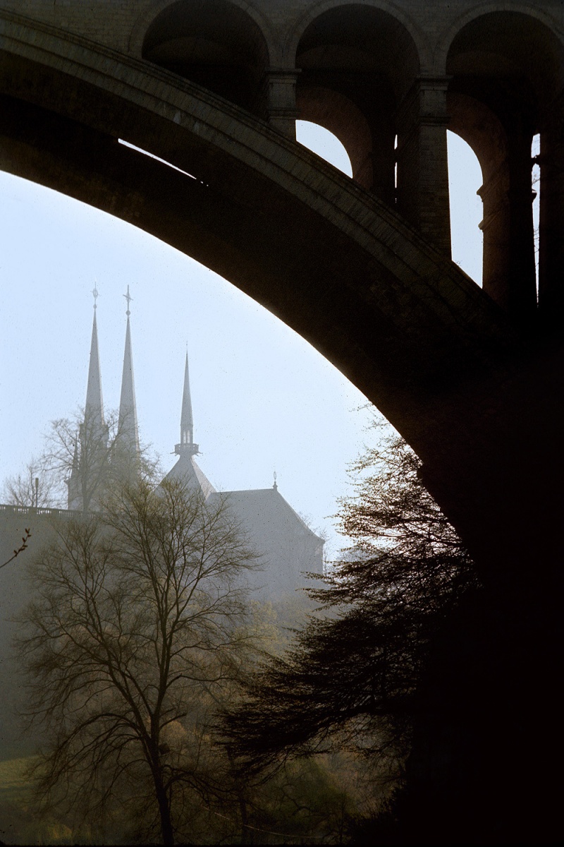 bill-hocker-aldophe-bridge--notre-dame-cathedral-luxemburg-city-1972