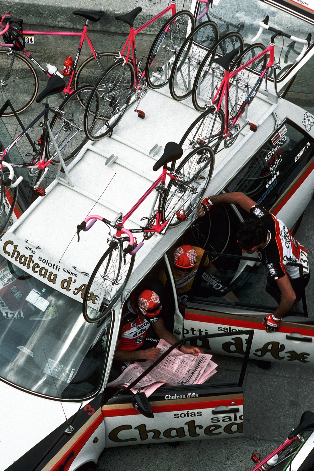 bill-hocker-cyclists-aix-en-provence-france-1990
