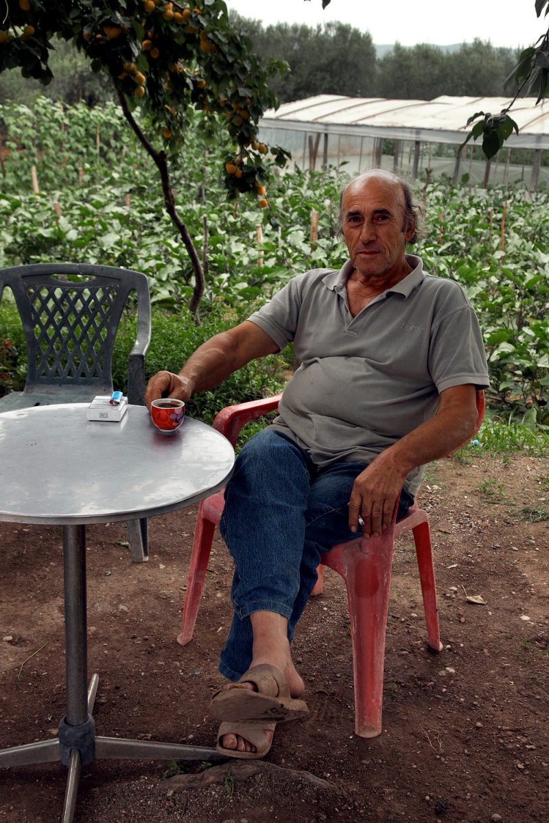 bill-hocker-gentleman-farmer-near-ouranapoli-greece-2010