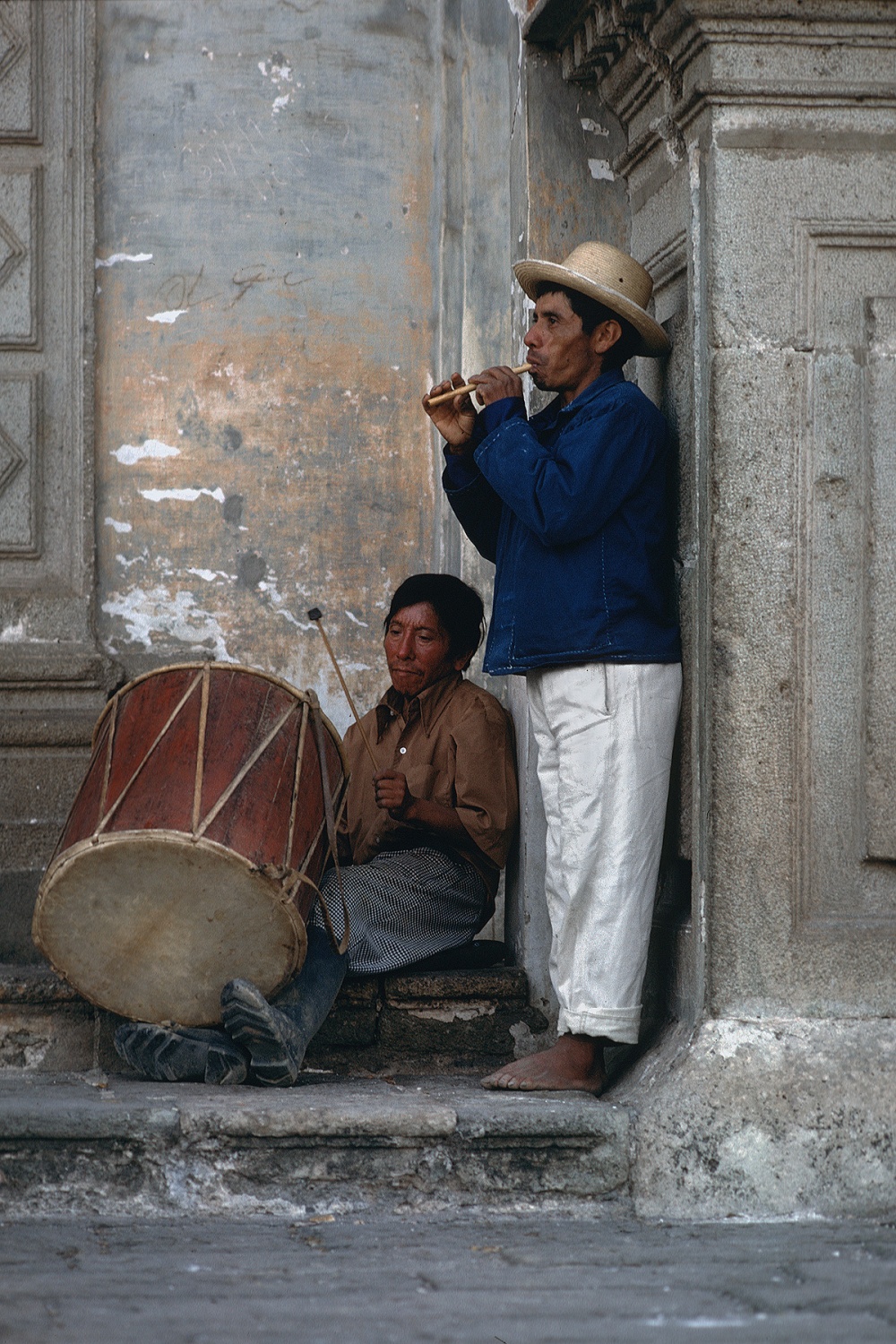bill-hocker-church-musicians-antigua-guatemala-1978