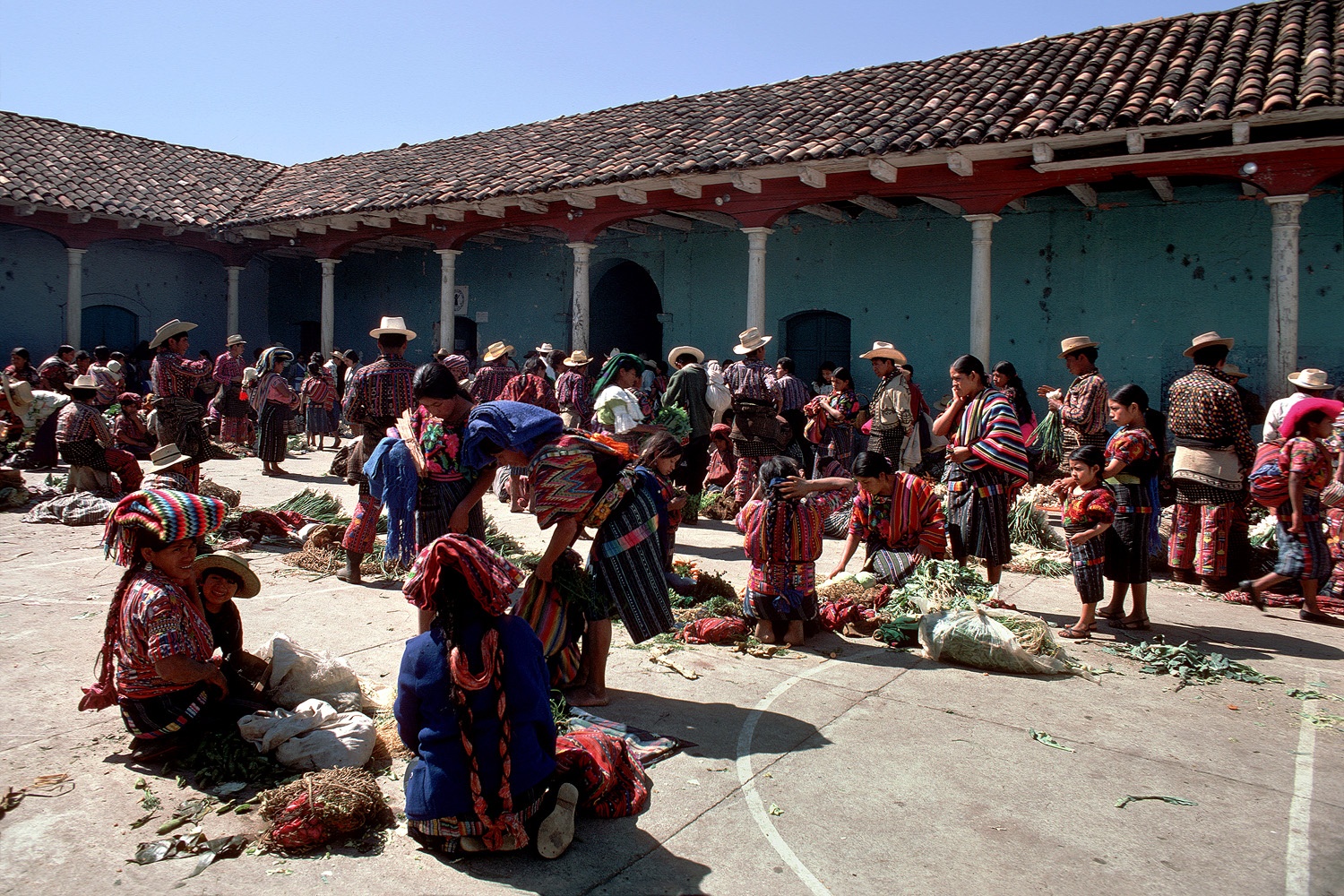 bill-hocker-vegetable-market-chichicastenango--guatemala-1978
