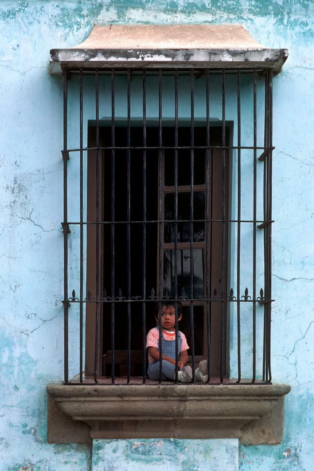 bill-hocker-window-seat-antigua-guatemala-1978