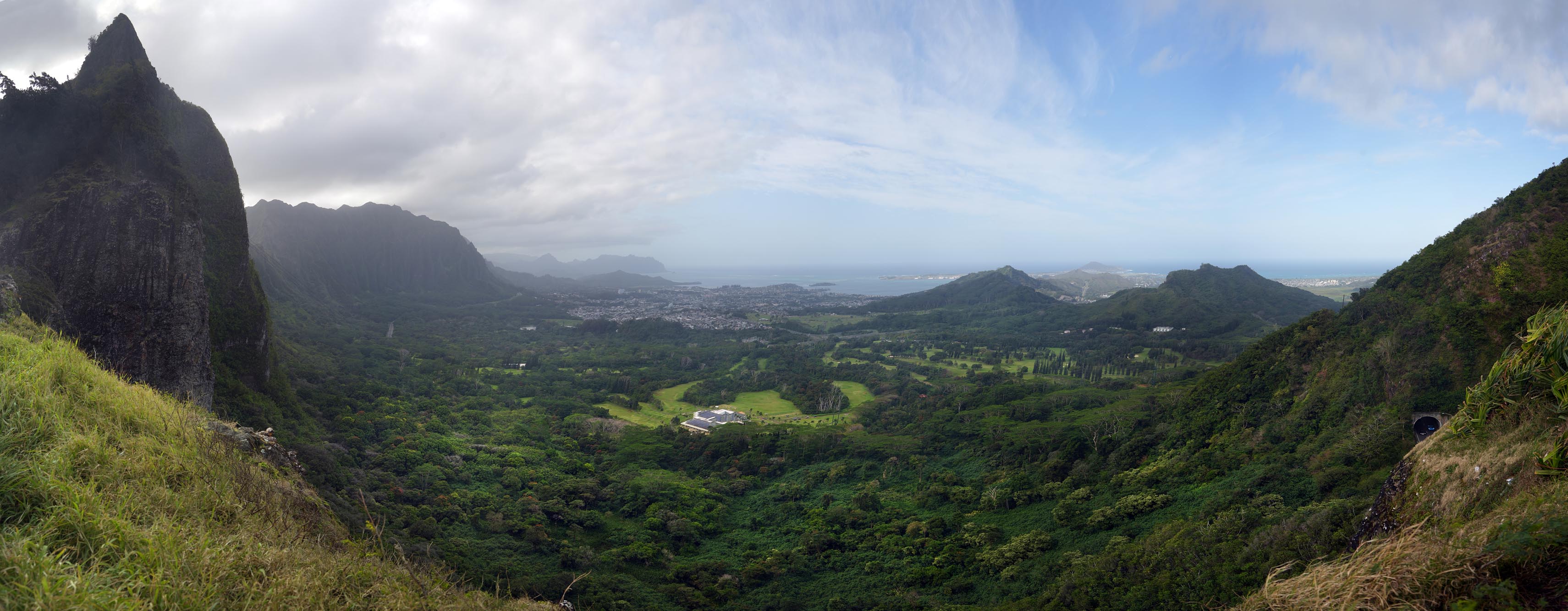 bill-hocker-view-from-pali-lookout-oahu-hawai'i-2024