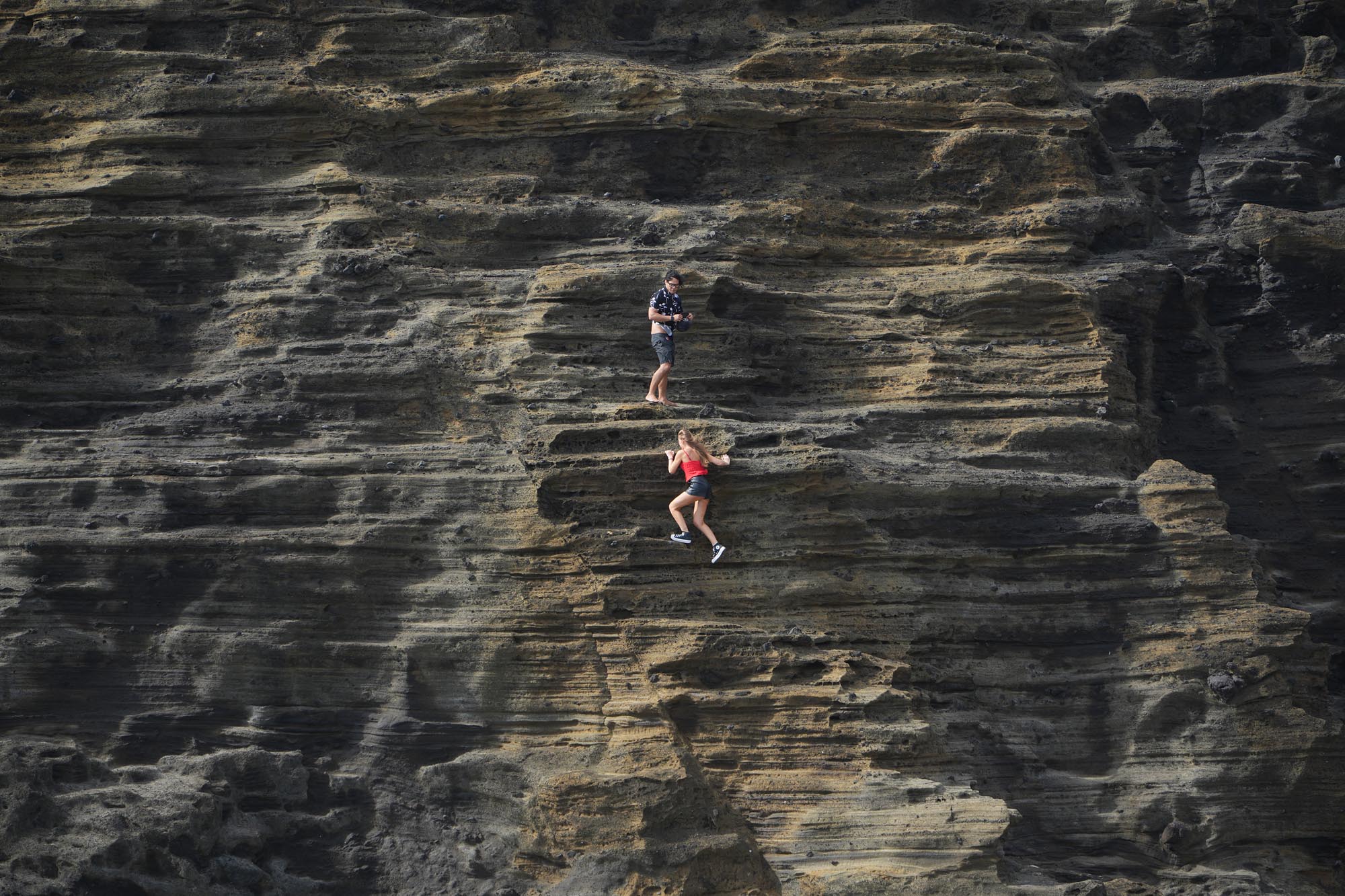 bill-hocker-halnoa-beach-cove-oahu-hawai'i-2024