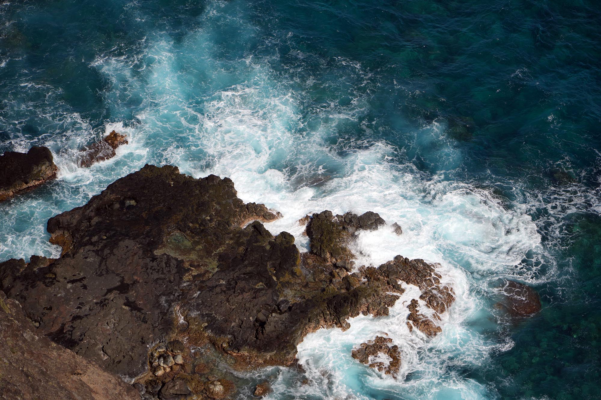 bill-hocker-makapu'u-point-rocks-oahu-hawai'i-2024