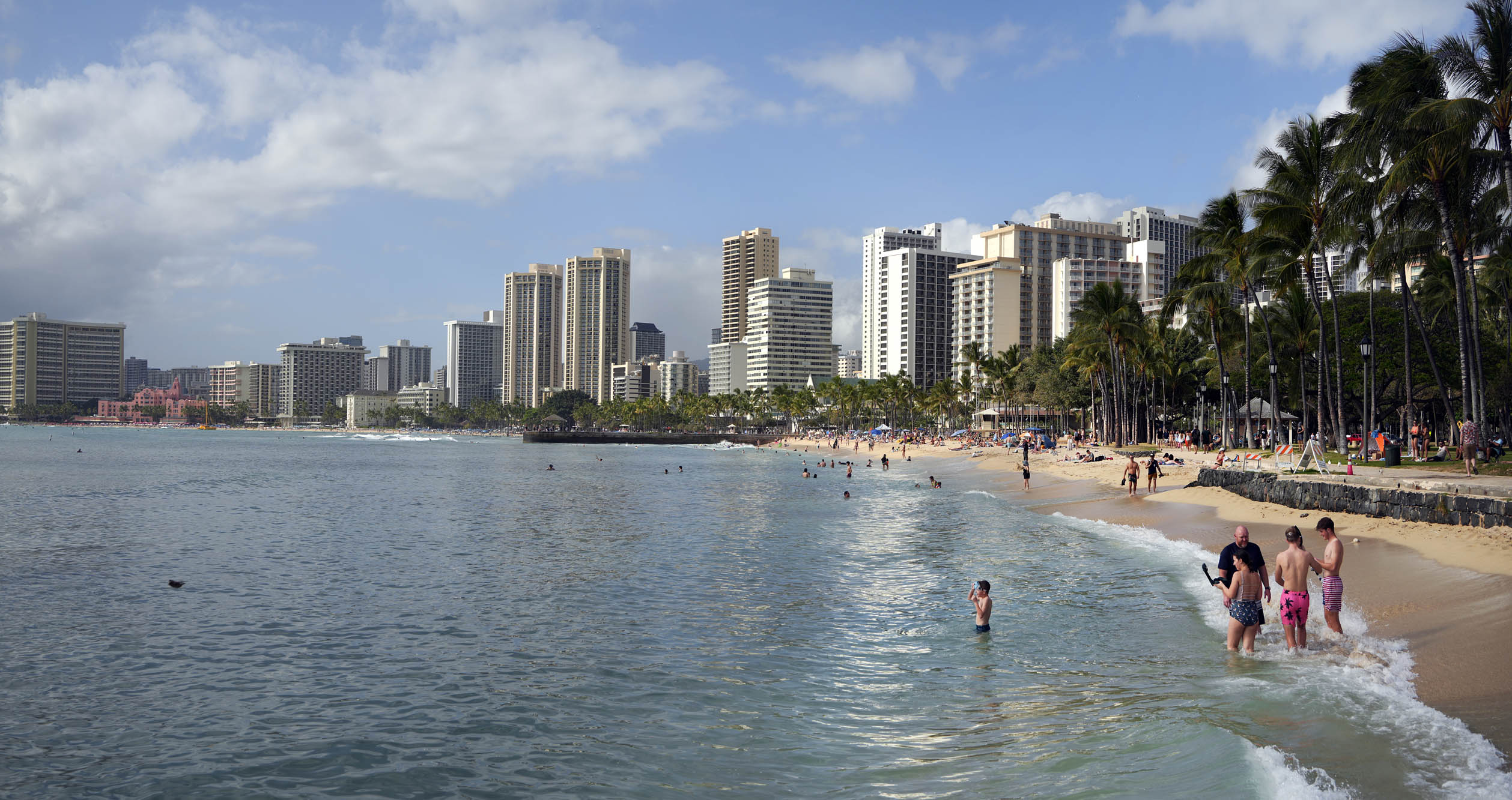 bill-hocker-waikiki--beach-honolulu-hawai'i-2024