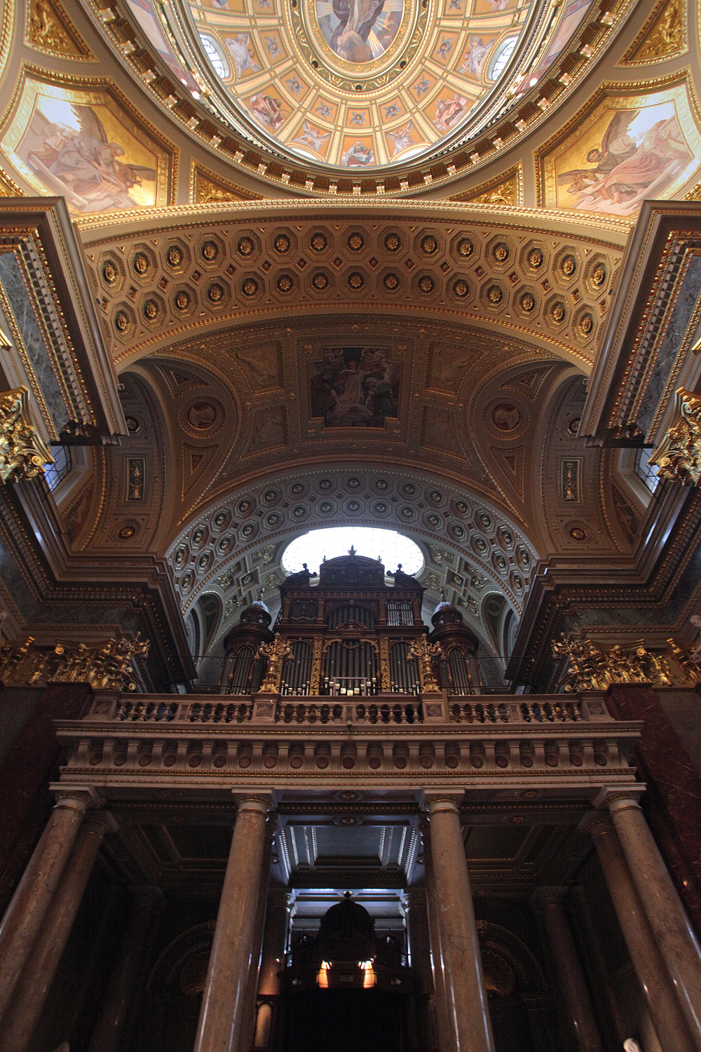 bill-hocker-organ-loft-st-stephen's-basilica-budapest-hungary-2013