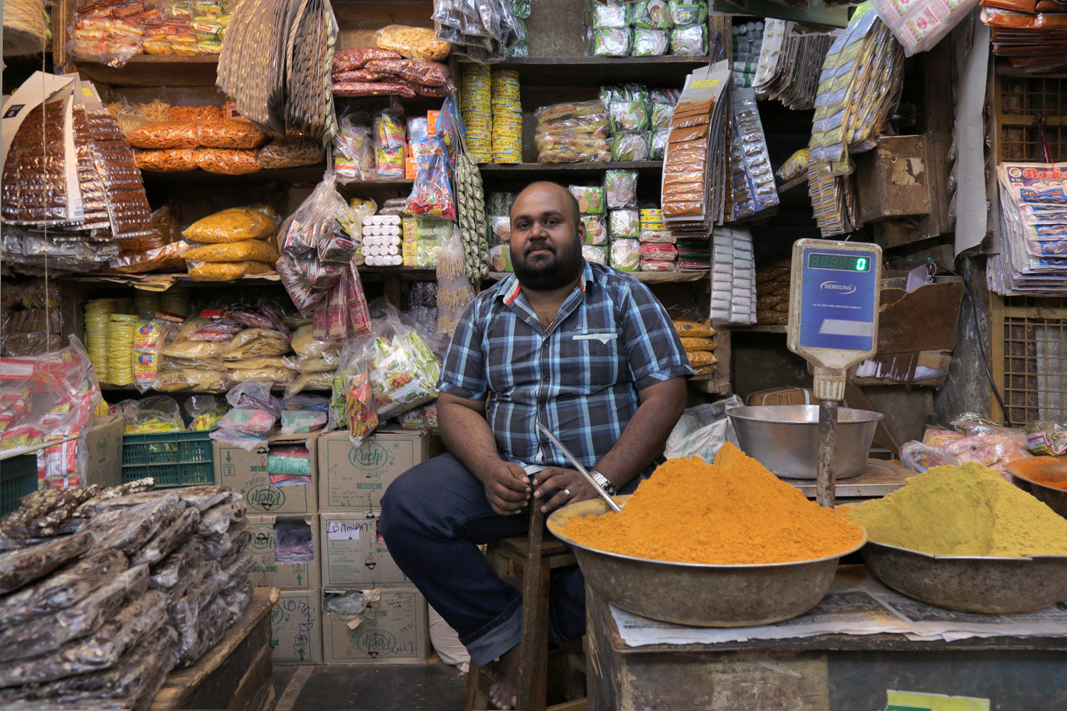 bill-hocker-curry-merchant-pondicherry-india-2018
