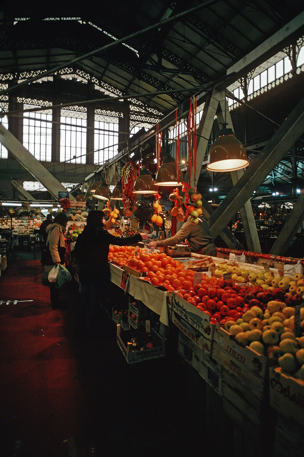 bill-hocker-central-market-florence-italy-2004