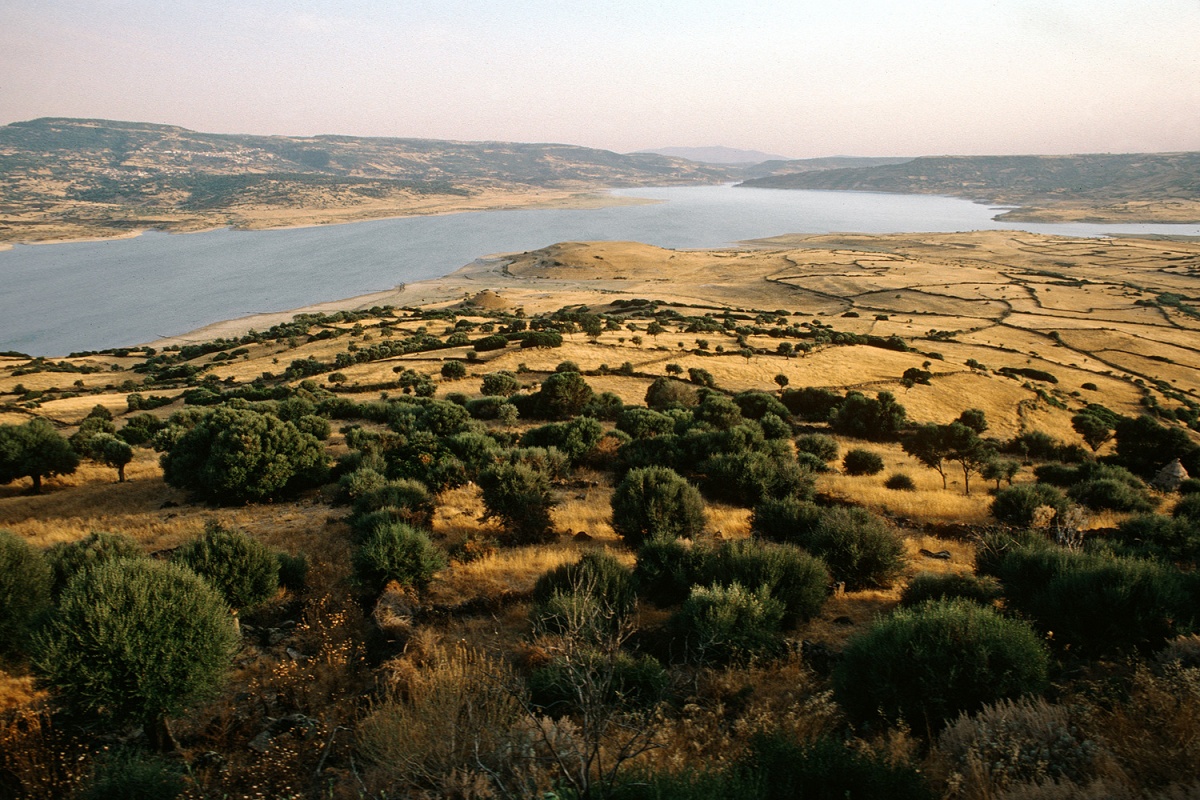 bill-hocker-reservoir-near-sédilo-sardinia-1984