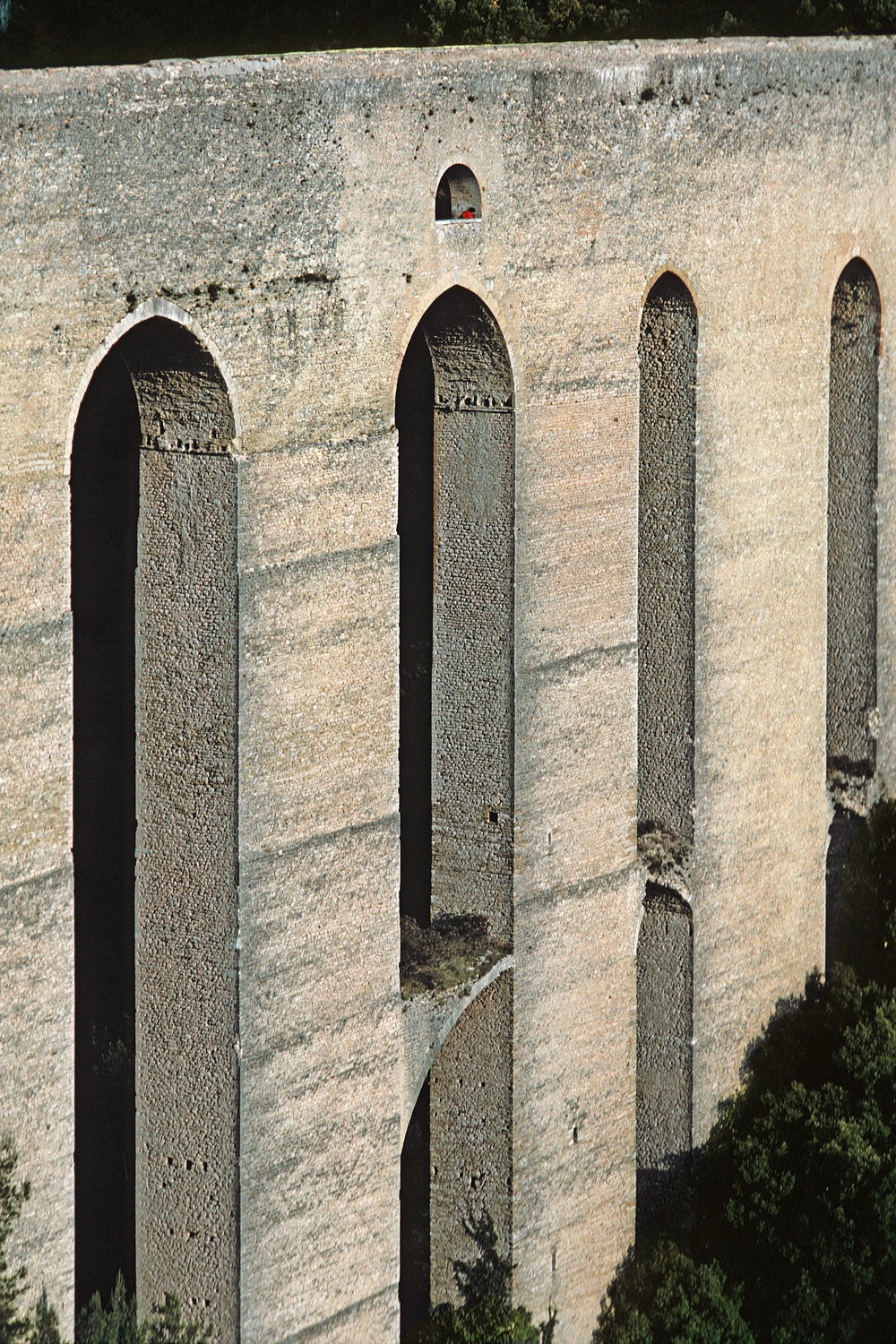 bill-hocker-ponte-della-torri-spoleto-italy-1986